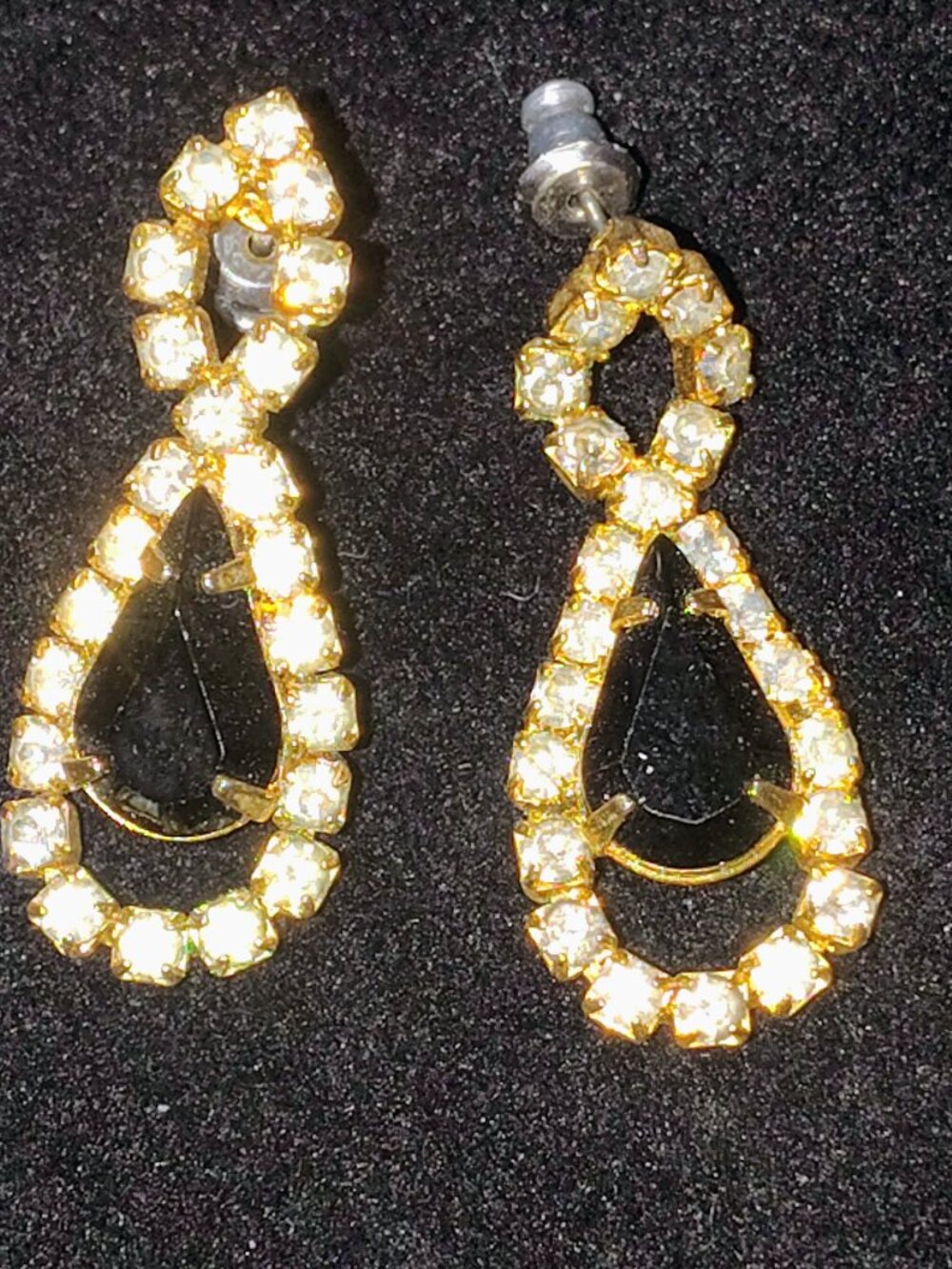 Vintage Clear Rhinestone & Black Teardrop Dangle Earrings – 1.5"